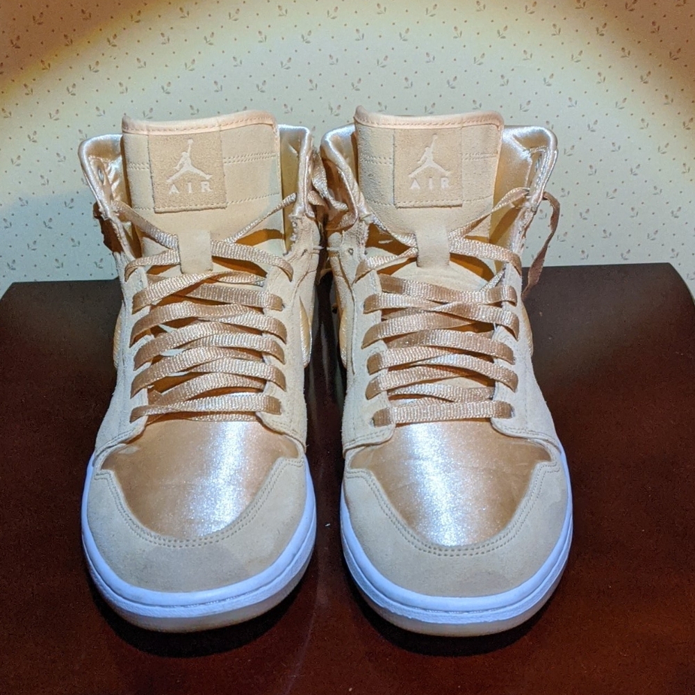 NIKE AIR JORDAN I RETRO 1 PINNACLE VACHETTAN TAN